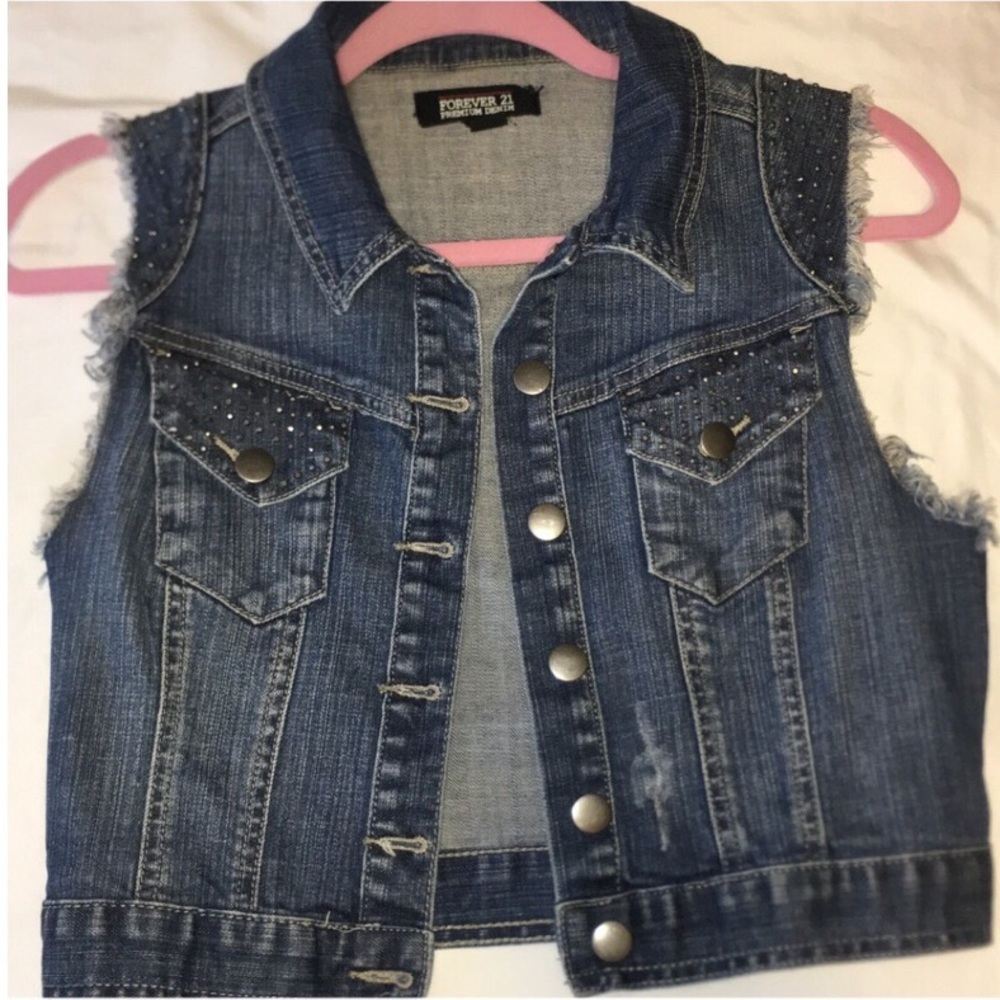 Cropped blue denim vest
